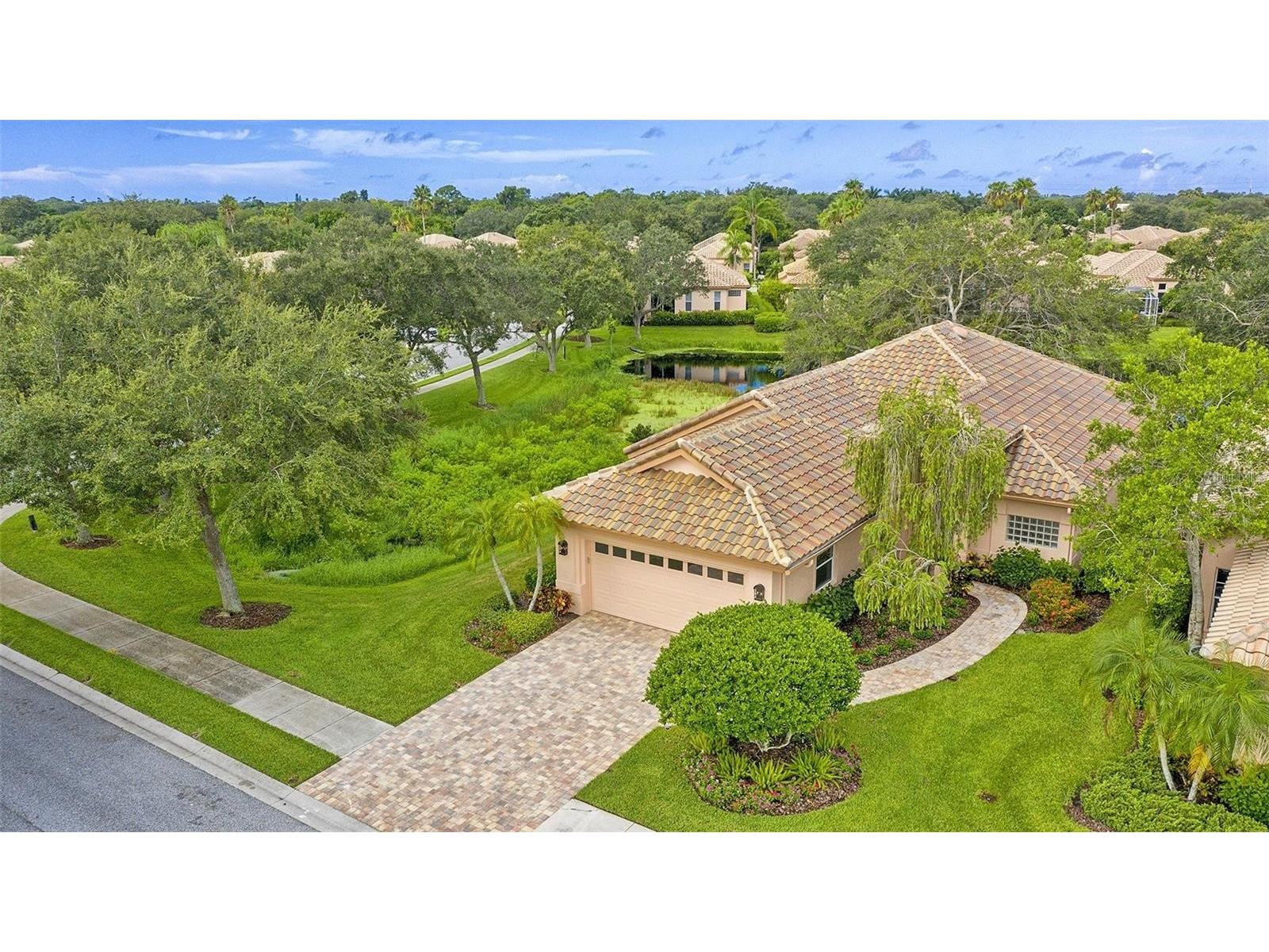 7198 Del Lago Drive Sarasota FL 34238 A4689649 image1