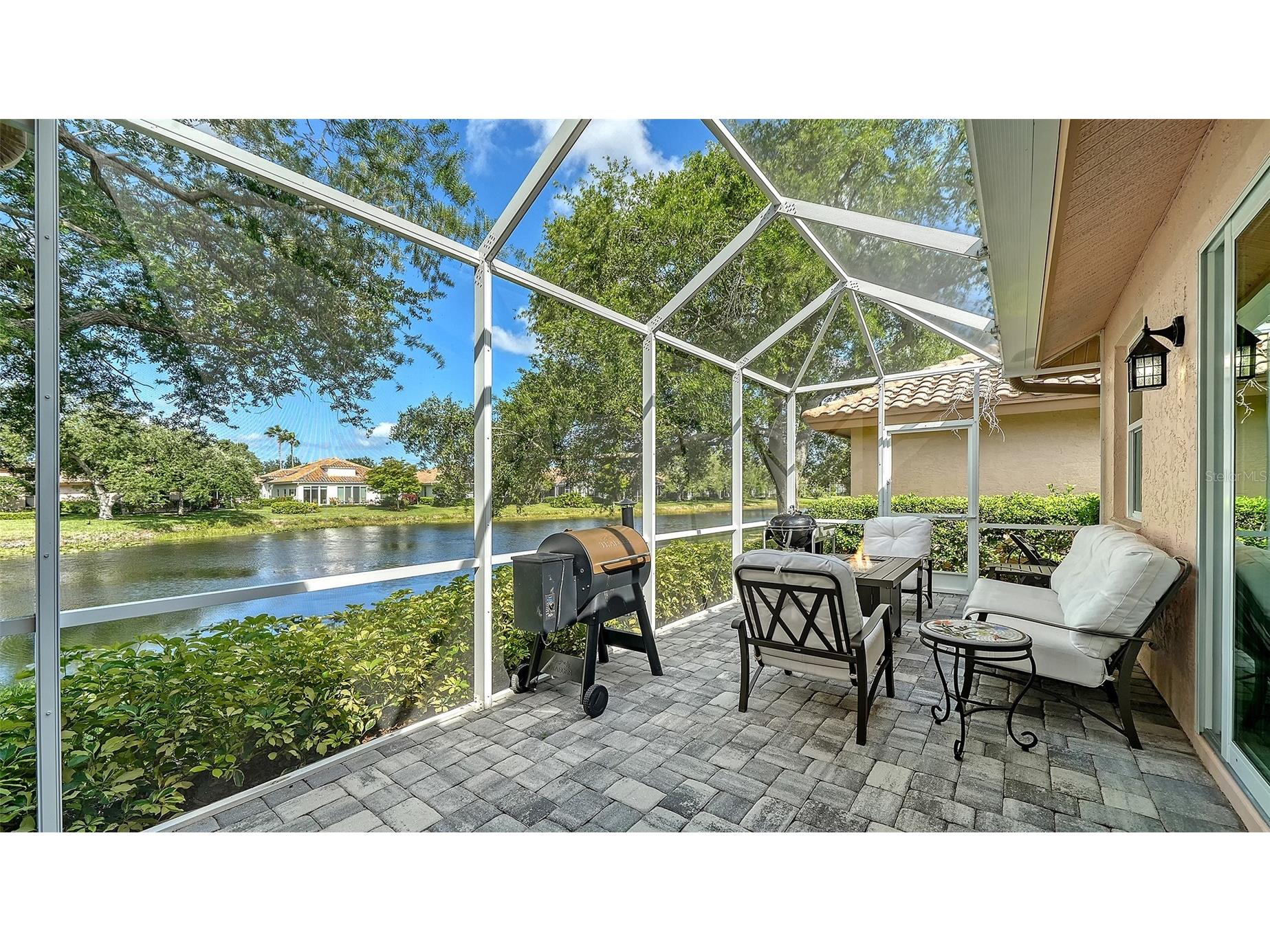 7198 Del Lago Drive Sarasota FL 34238 A4689649 image17