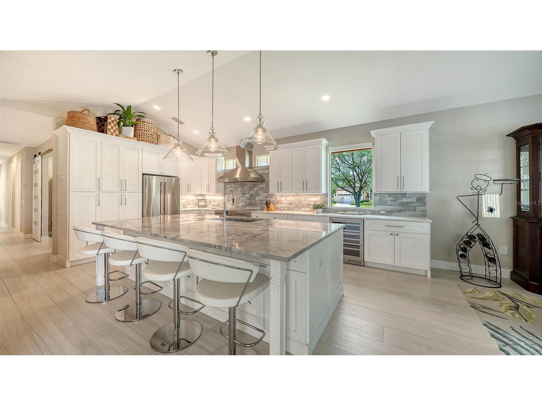7198 Del Lago Drive Sarasota FL 34238 A4689649 image23