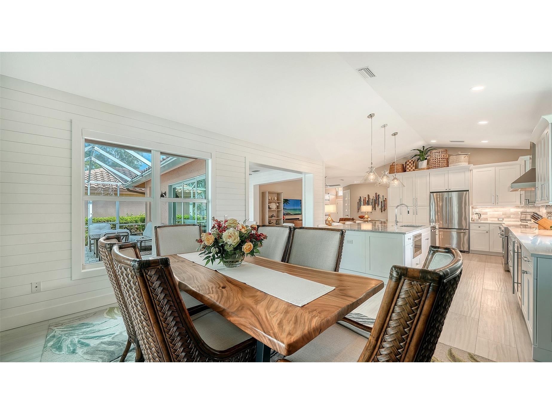 7198 Del Lago Drive Sarasota FL 34238 A4689649 image31