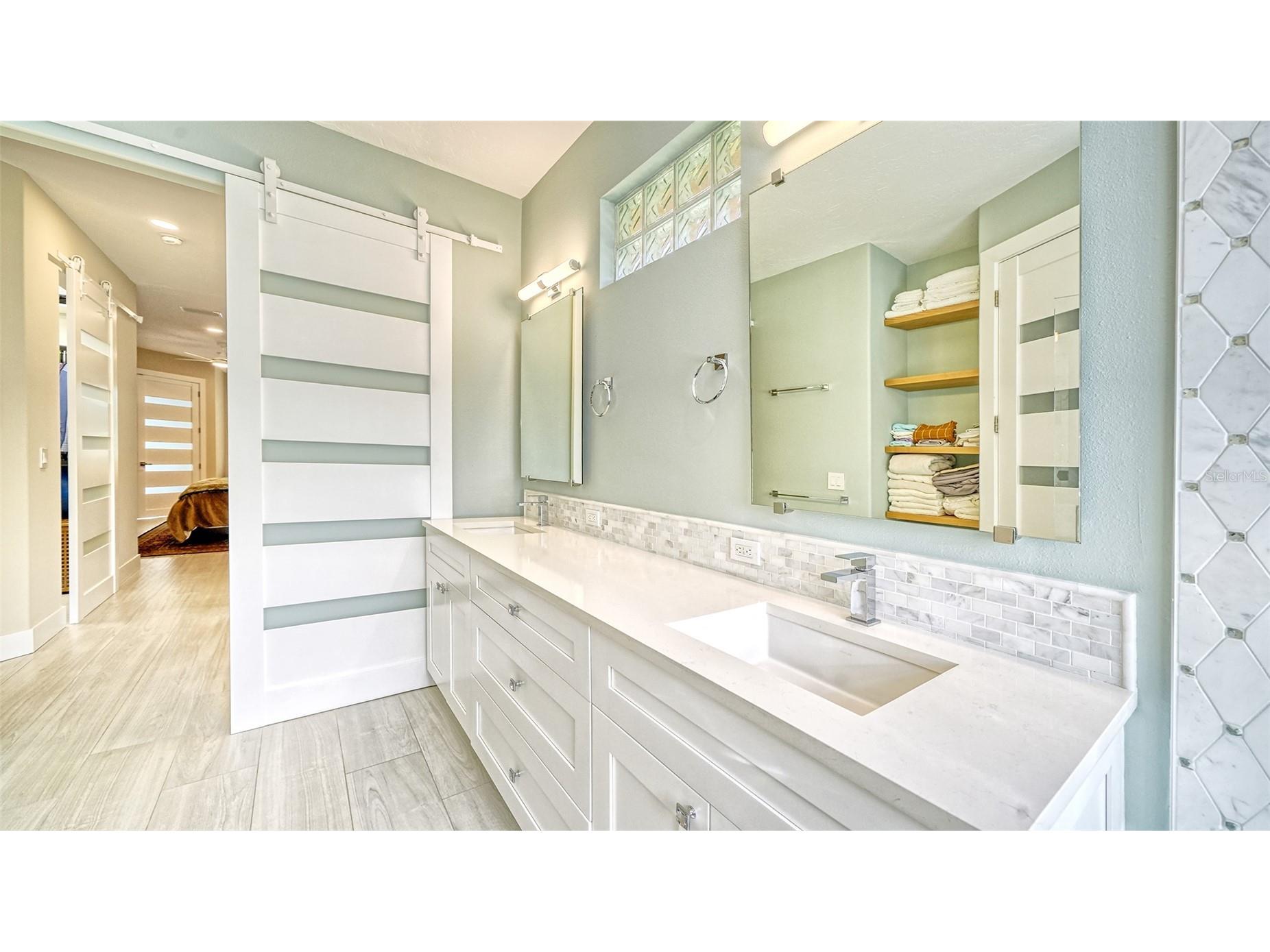 7198 Del Lago Drive Sarasota FL 34238 A4689649 image39