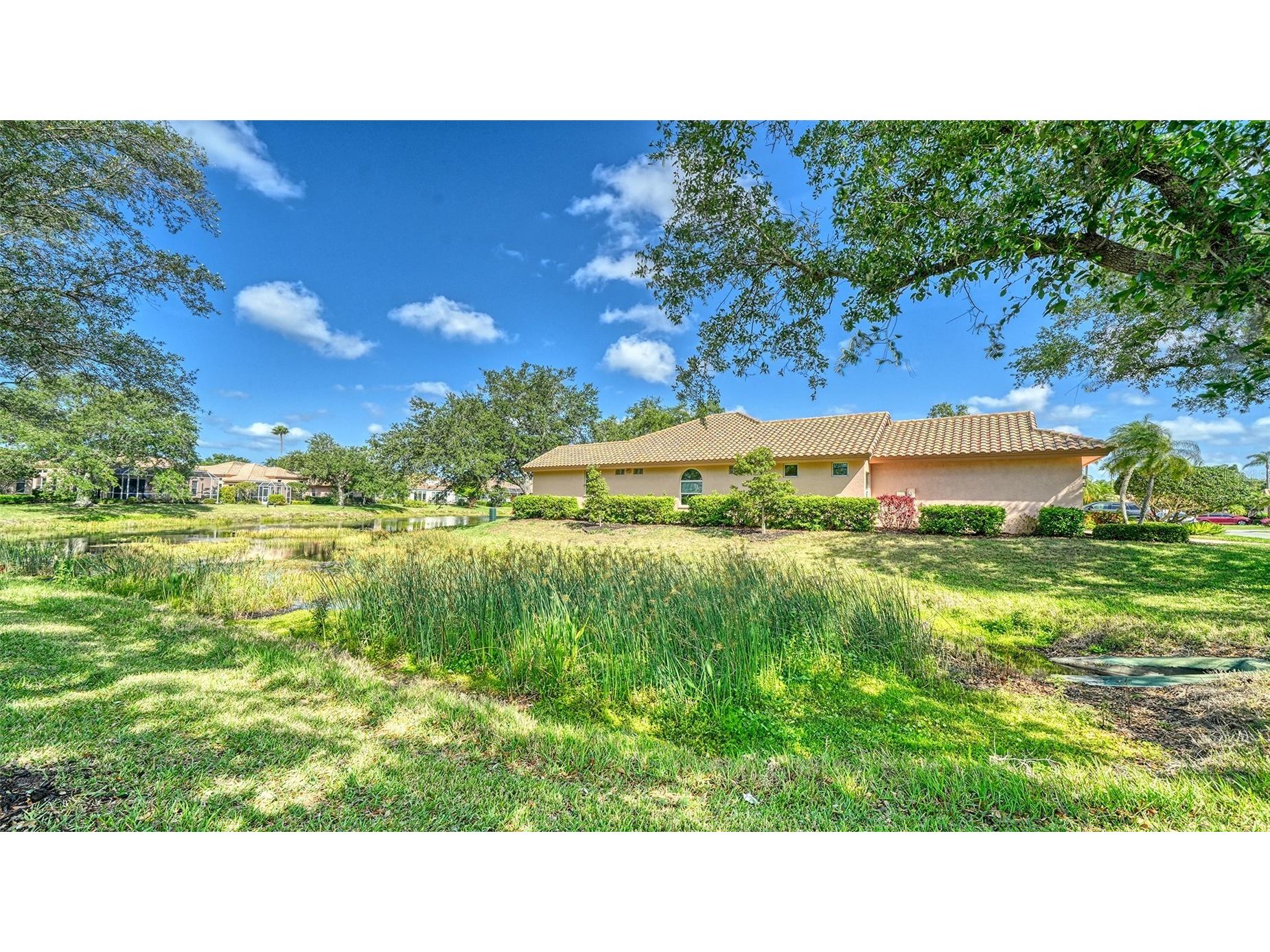 7198 Del Lago Drive Sarasota FL 34238 A4689649 image56