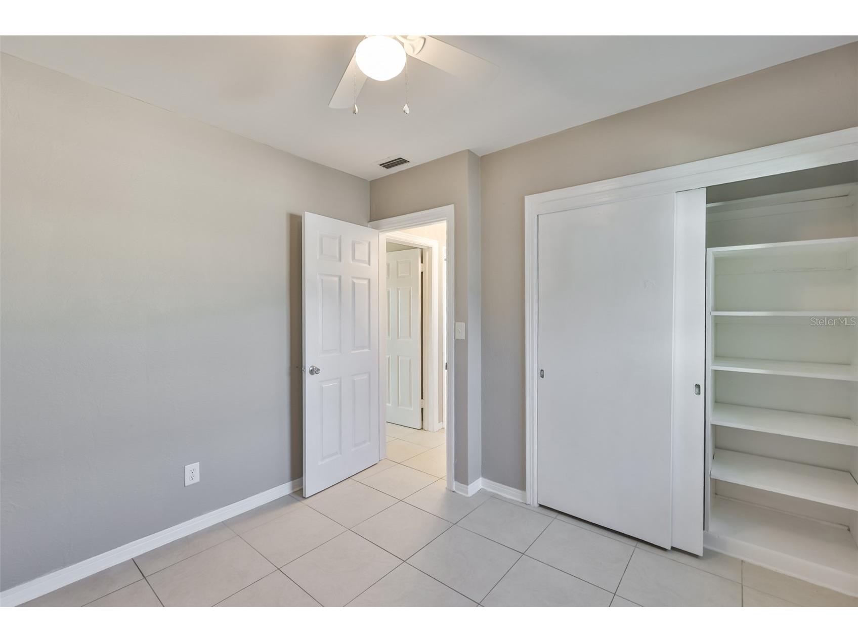 72 Lake Shore Drive Palm Harbor FL 34684 TB8466863 image19