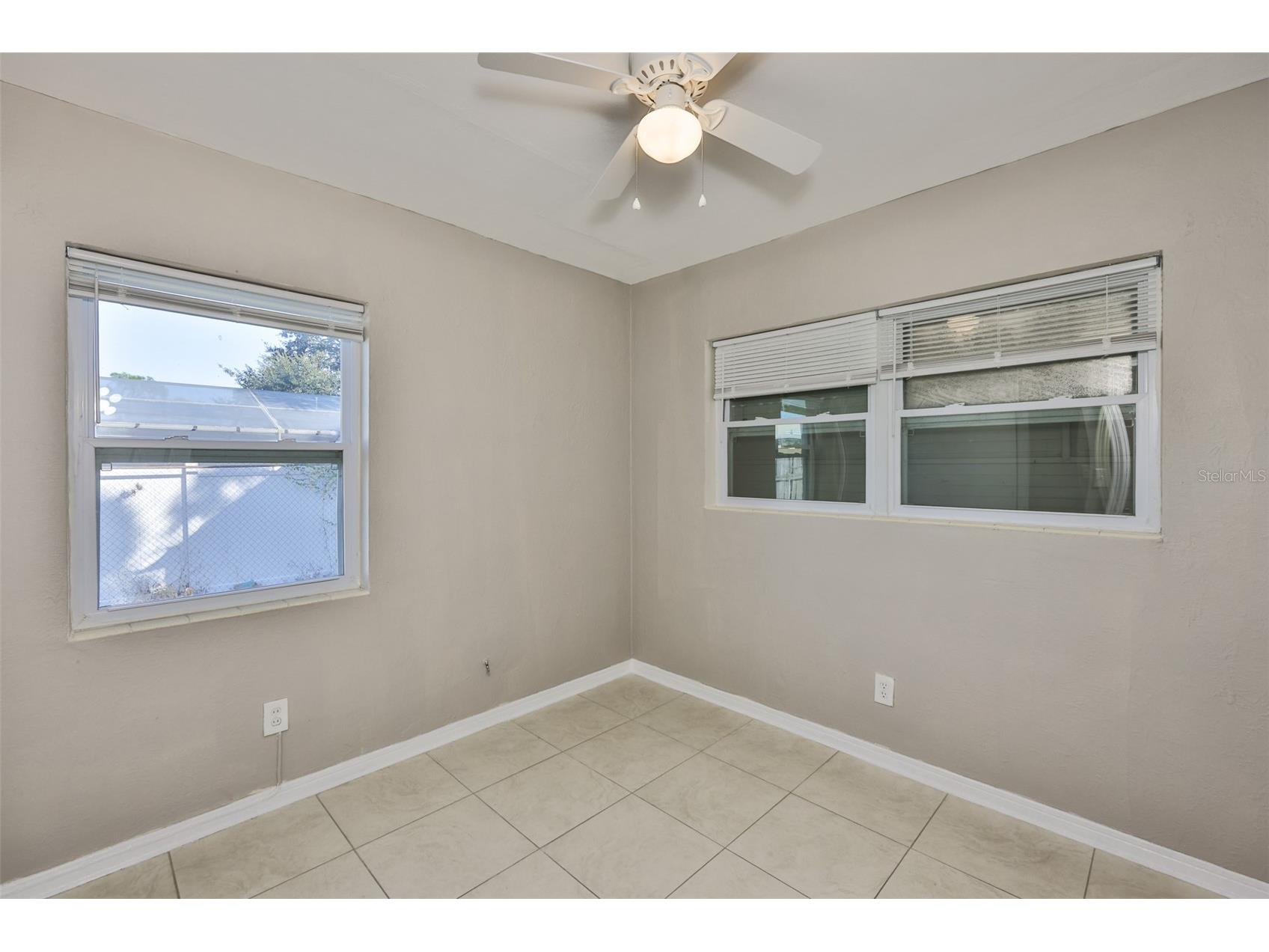 72 Lake Shore Drive Palm Harbor FL 34684 TB8466863 image20
