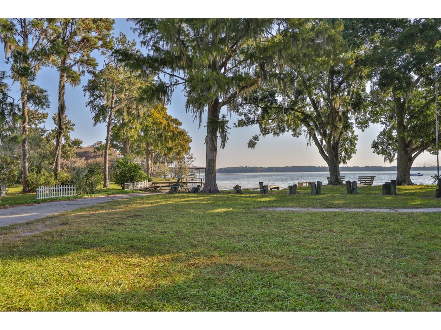72 Lake Shore Drive Palm Harbor FL 34684 TB8466863 image39