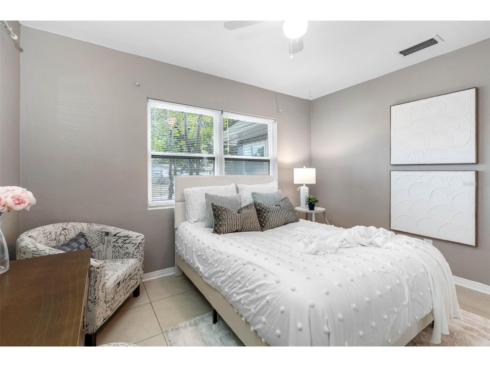 72 Lake Shore Drive Palm Harbor FL 34684 TB8526702 image23