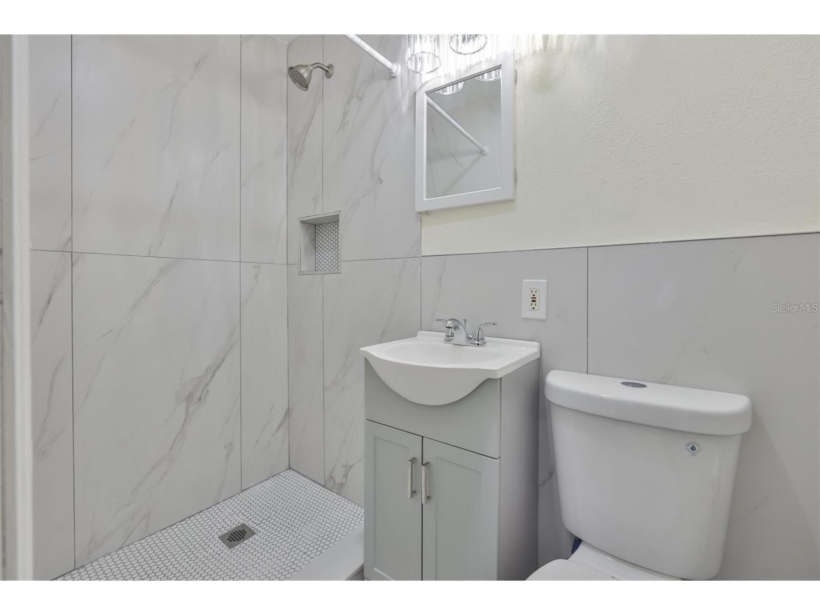 72 Lake Shore Drive Palm Harbor FL 34684 W7886326 image18