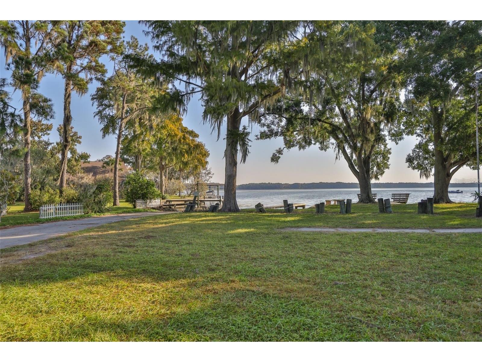 72 Lake Shore Drive Palm Harbor FL 34684 W7886326 image39