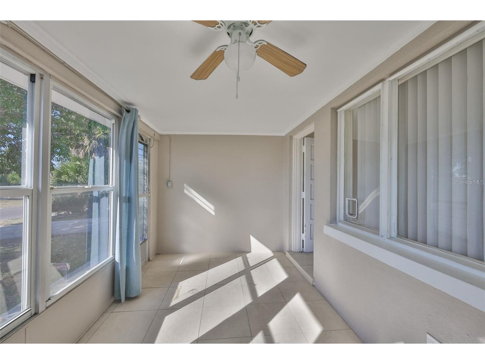 72 Lake Shore Drive Palm Harbor FL 34684 W7886326 image7