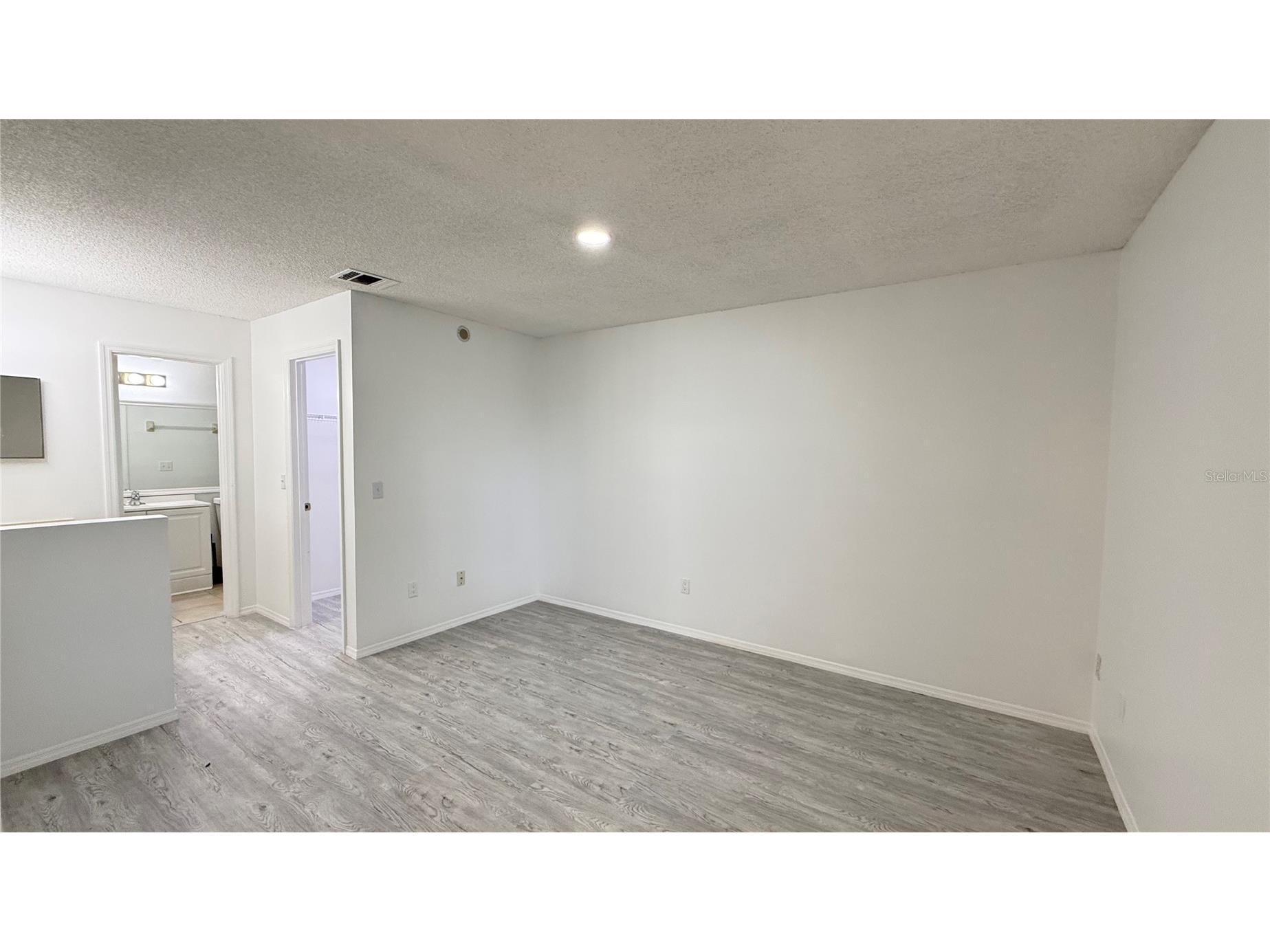 72 Lakepointe Circle Kissimmee FL 34743 O6412111 image19