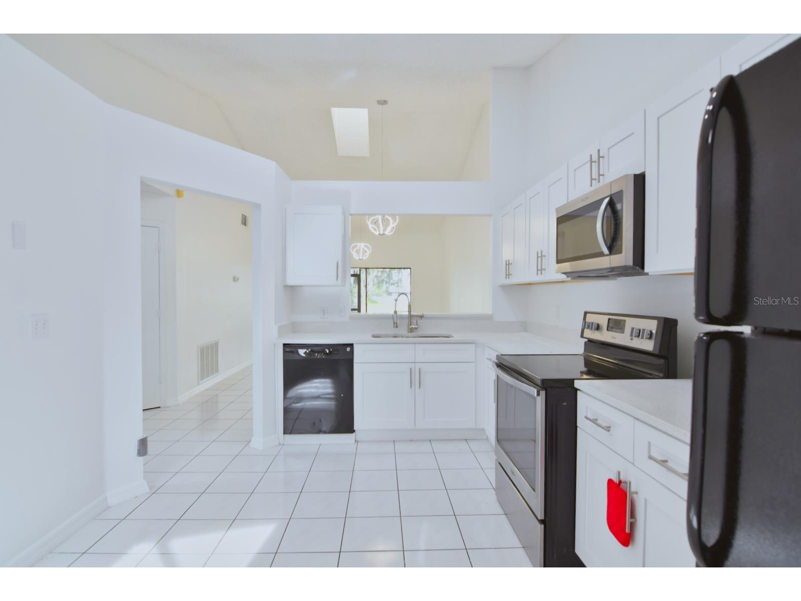 72 Lakepointe Circle Kissimmee FL 34743 O6412111 image8