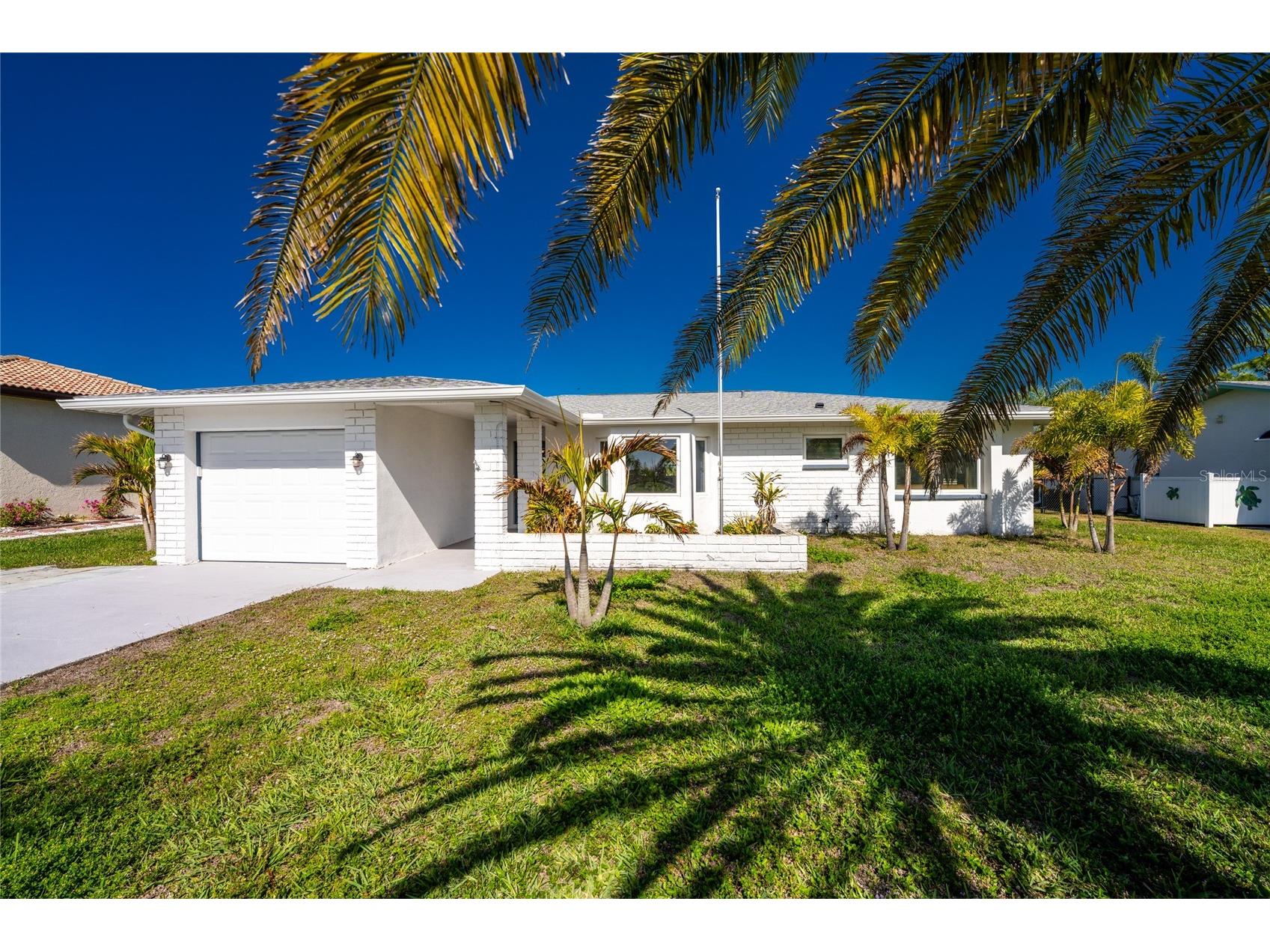 72 Oakland Hills Court Rotonda West FL 33947 D6146504 image6