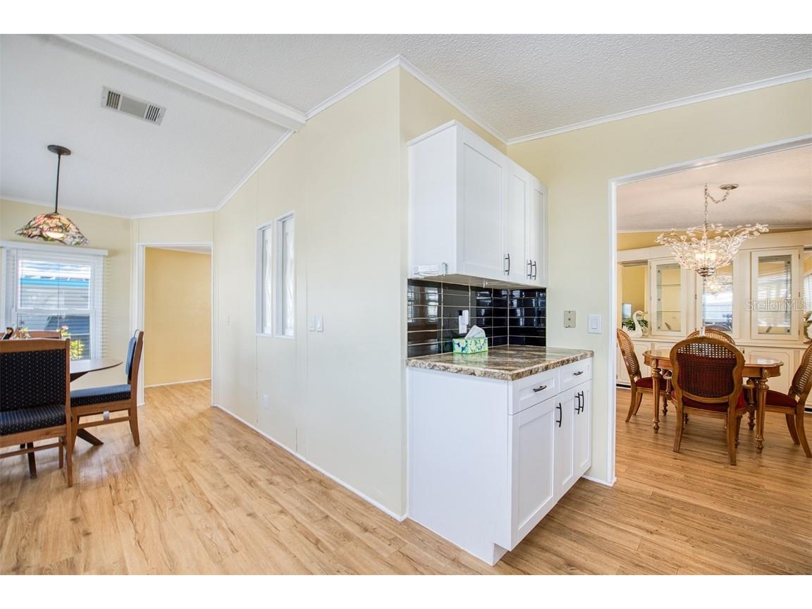 72 Pelican Drive E Oldsmar FL 34677 TB8449023 image14