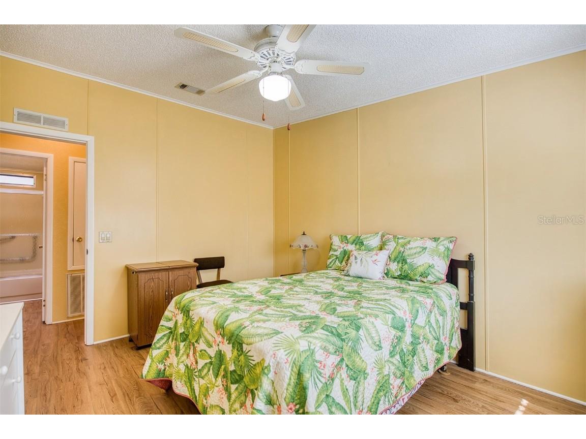 72 Pelican Drive E Oldsmar FL 34677 TB8449023 image28