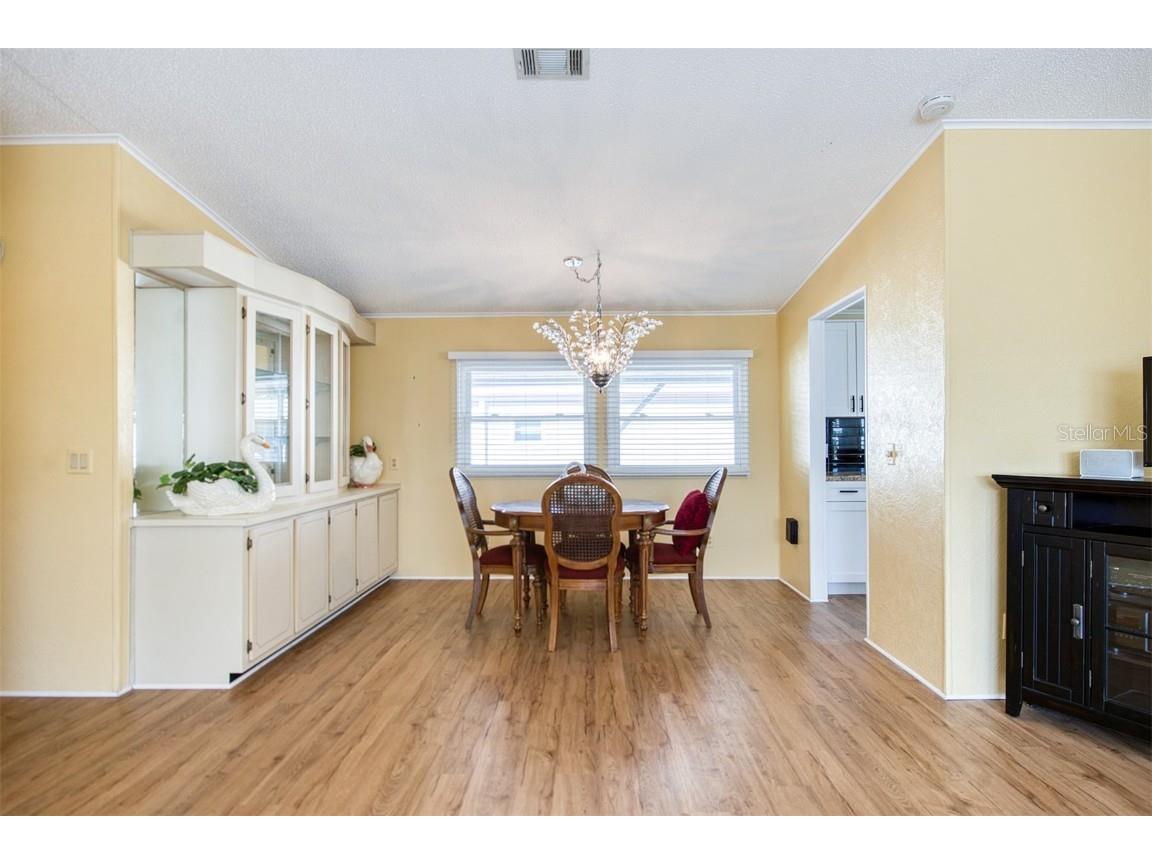 72 Pelican Drive E Oldsmar FL 34677 TB8449023 image6