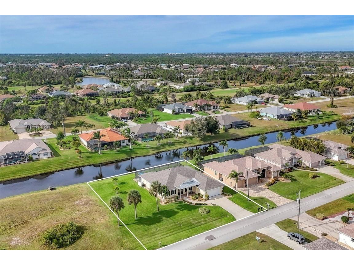 72 Pine Valley Lane Rotonda West FL 33947 D6133734 image1