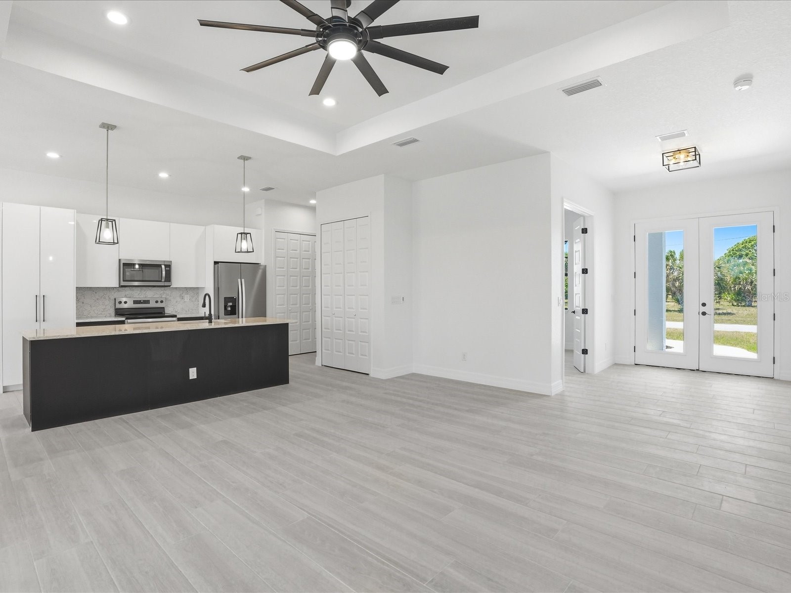 72 Tee View Road Rotonda West FL 33947 C7525196 image4