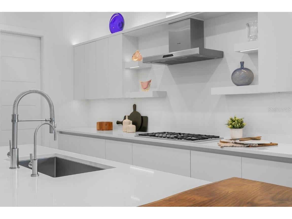 720 16th Avenue NE Saint Petersburg FL 33704 TB8434867 image10