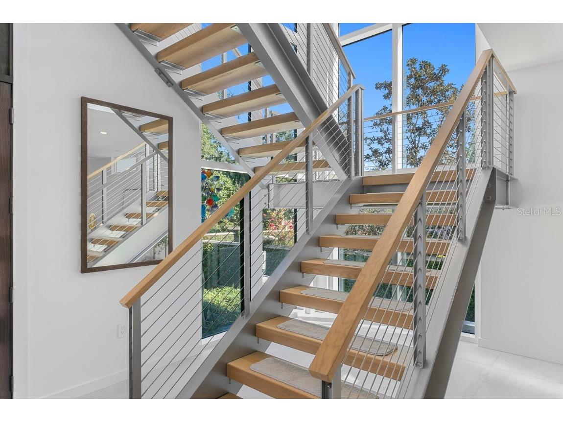 720 16th Avenue NE Saint Petersburg FL 33704 TB8434867 image19