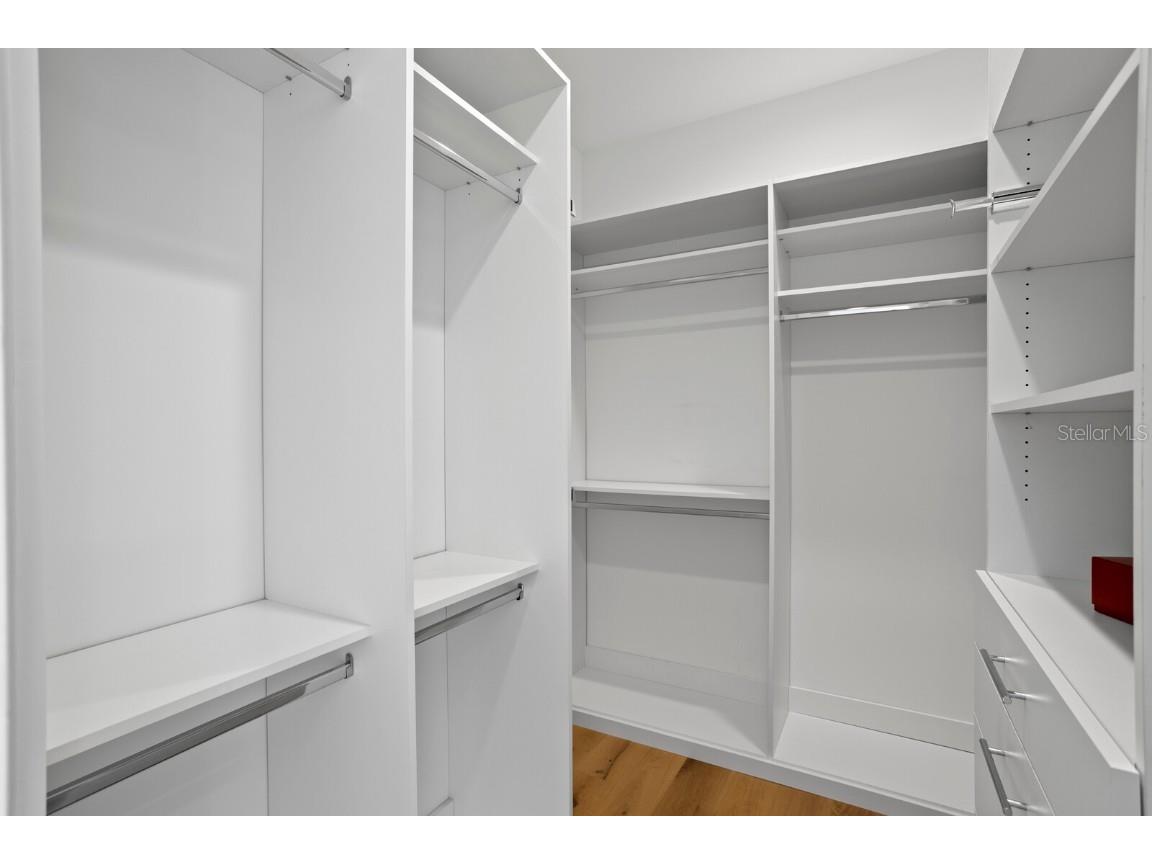 720 16th Avenue NE Saint Petersburg FL 33704 TB8434867 image30