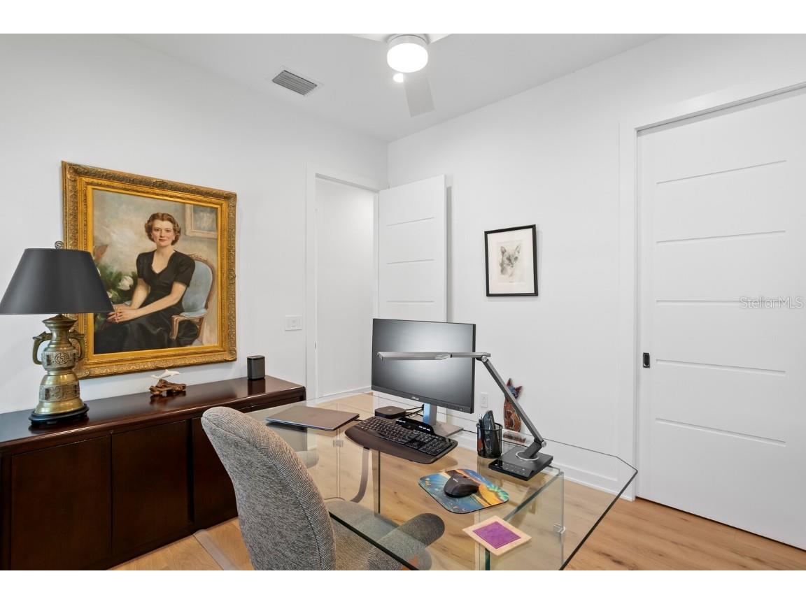 720 16th Avenue NE Saint Petersburg FL 33704 TB8434867 image38