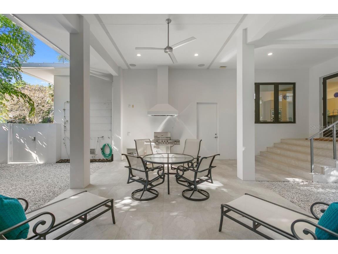 720 16th Avenue NE Saint Petersburg FL 33704 TB8434867 image48