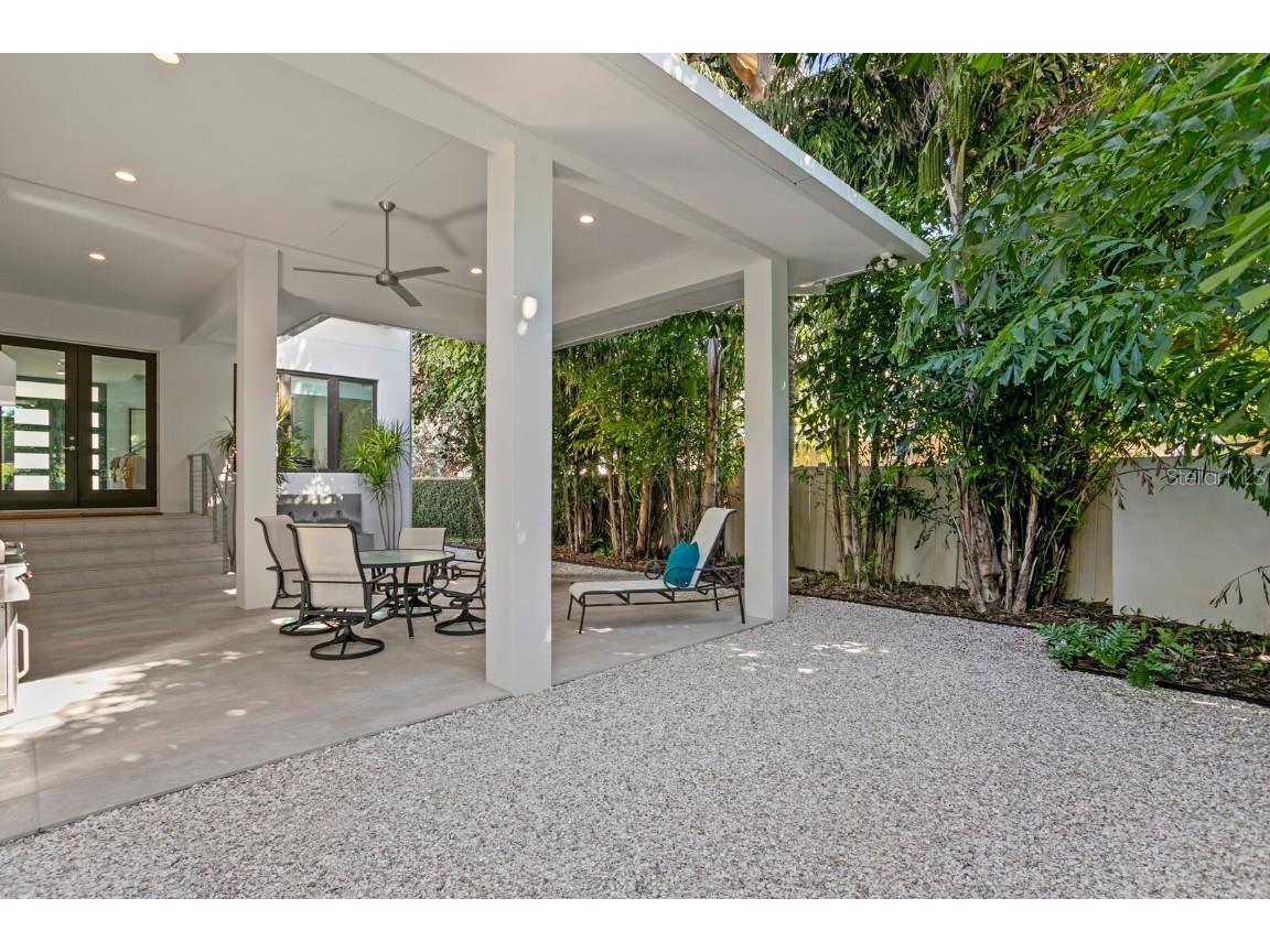 720 16th Avenue NE Saint Petersburg FL 33704 TB8434867 image50