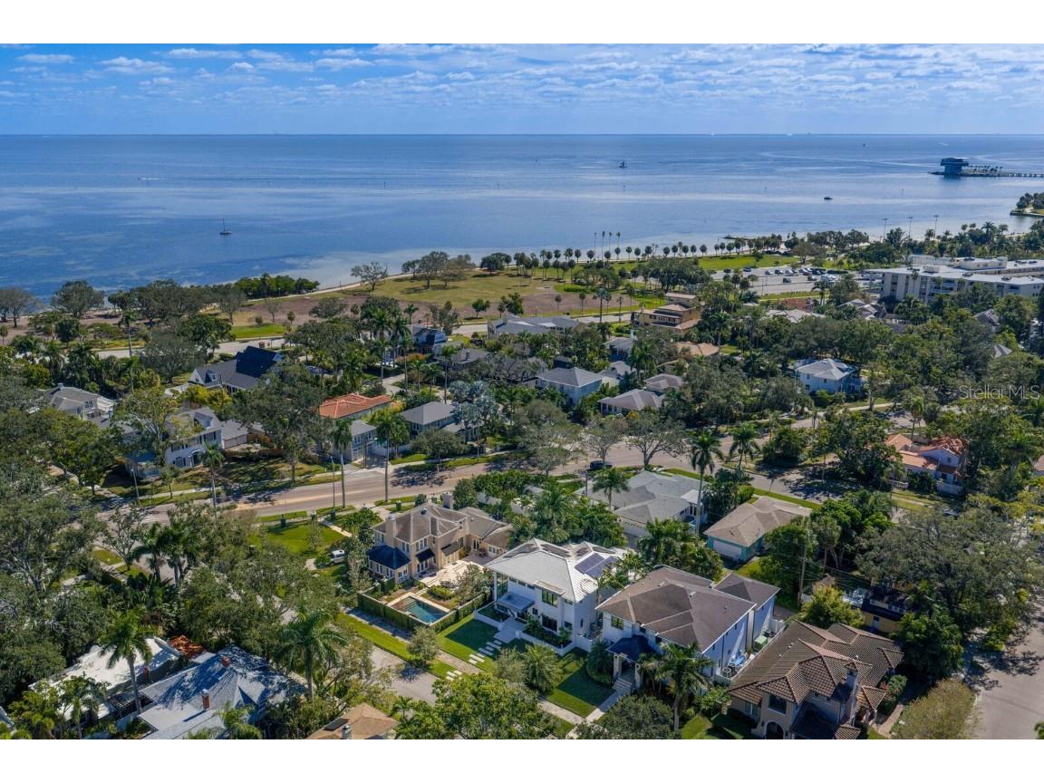 720 16th Avenue NE Saint Petersburg FL 33704 TB8434867 image62