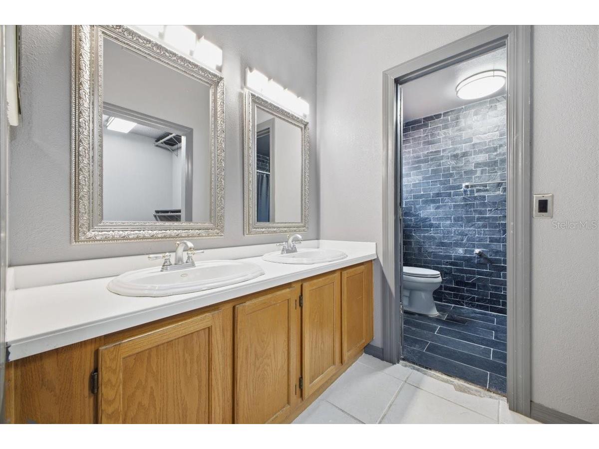 720 50th Street E Bradenton FL 34208 - BADEN RIVER A4695904 image17