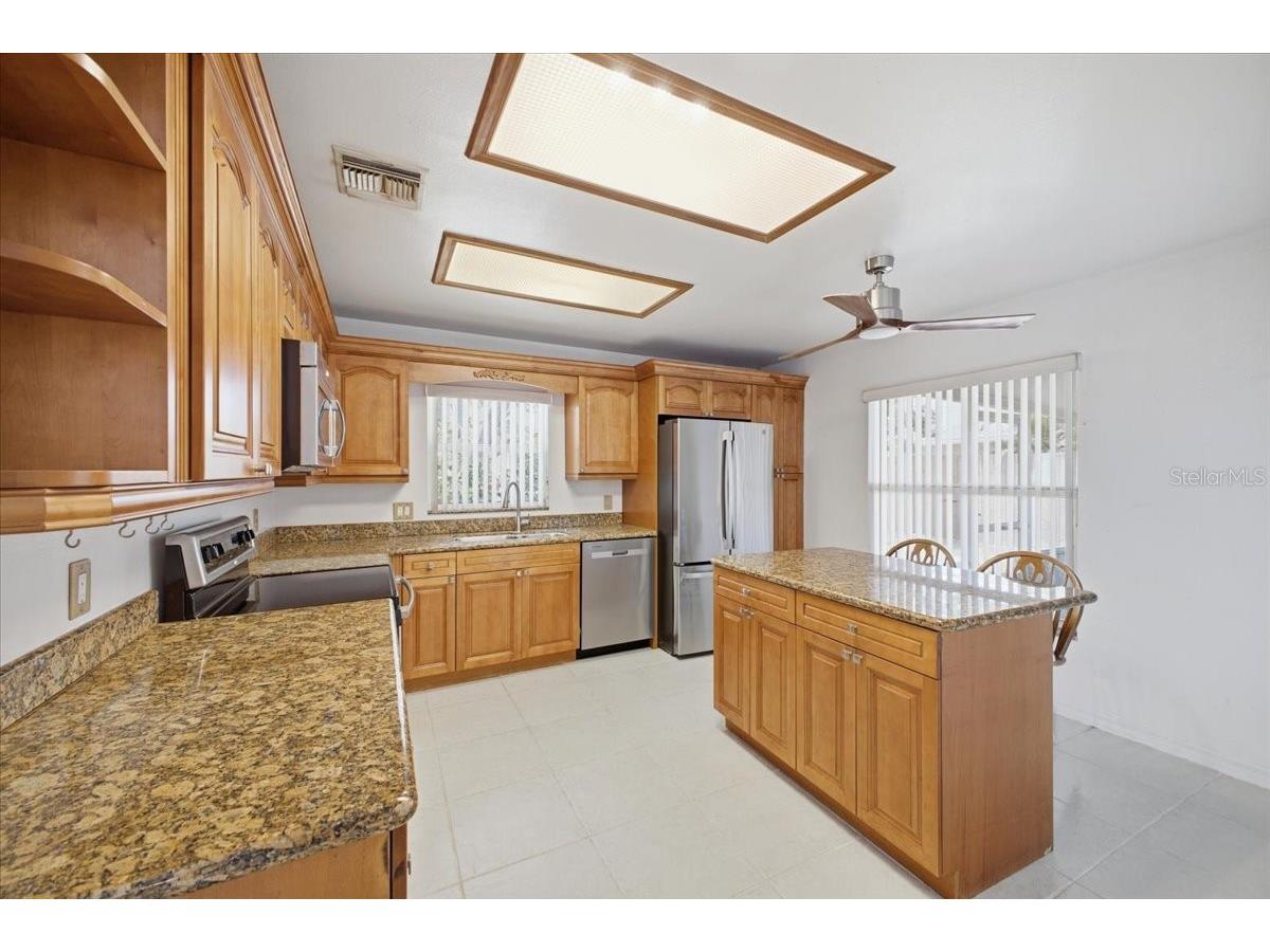 720 50th Street E Bradenton FL 34208 - BADEN RIVER A4695904 image9