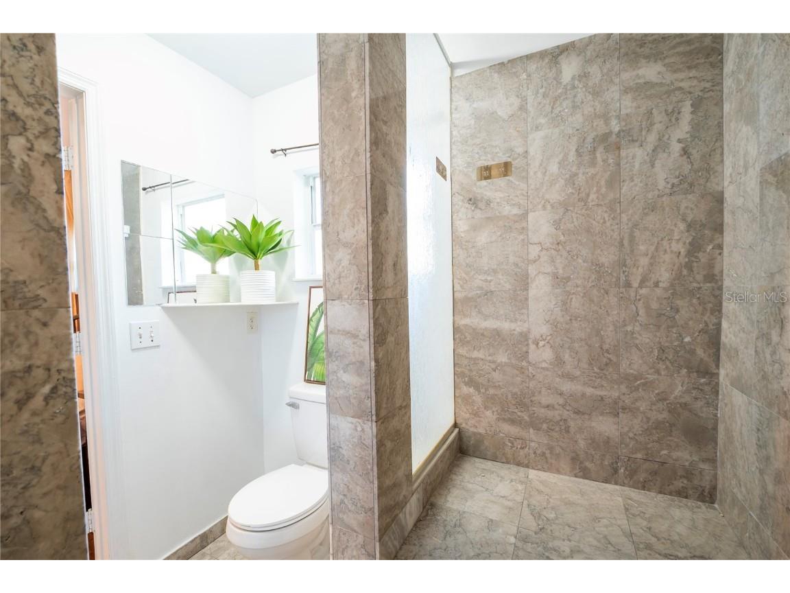 720 - 724 7th Street N Saint Petersburg FL 33701 TB8446945 image26