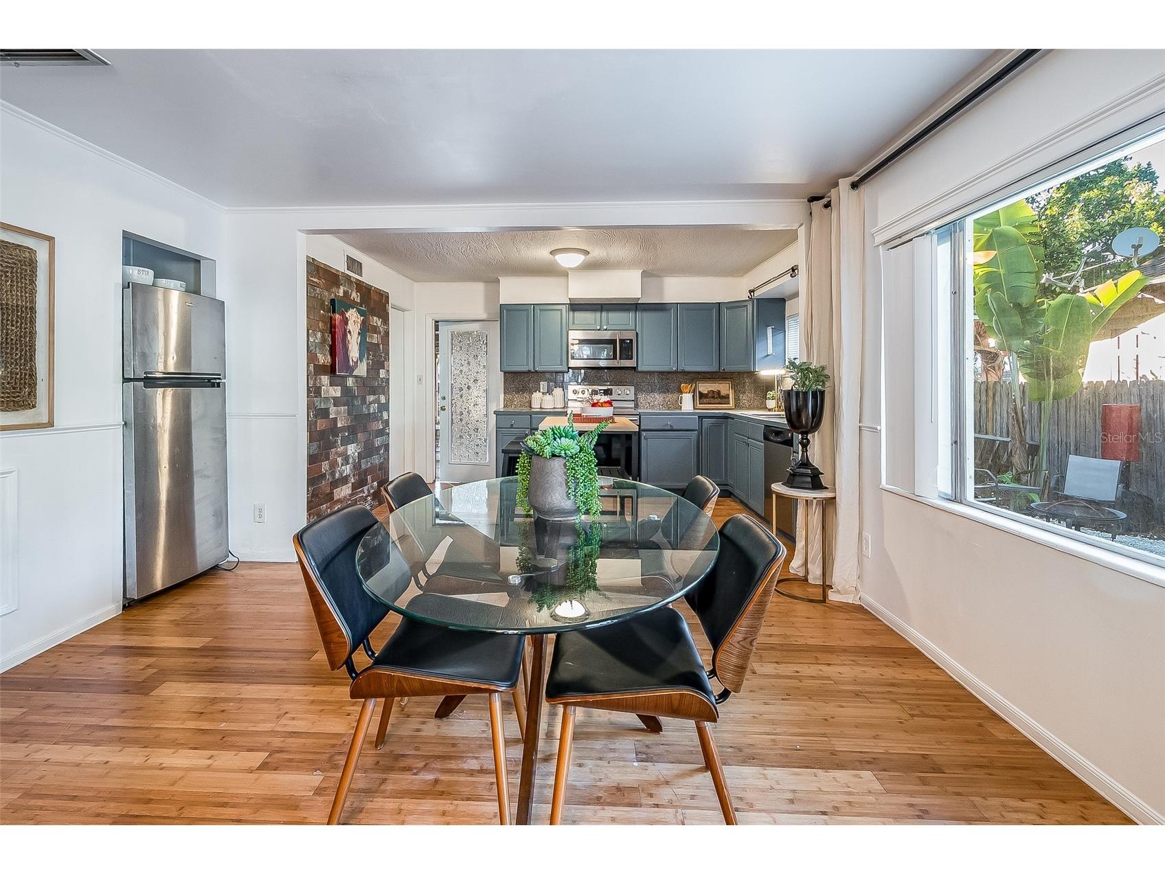 720 - 724 7th Street N Saint Petersburg FL 33701 TB8517137 image9