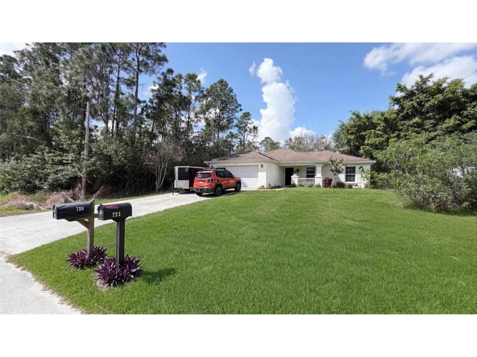 720 Brannen Avenue Lehigh Acres FL 33974 C7523597 image1