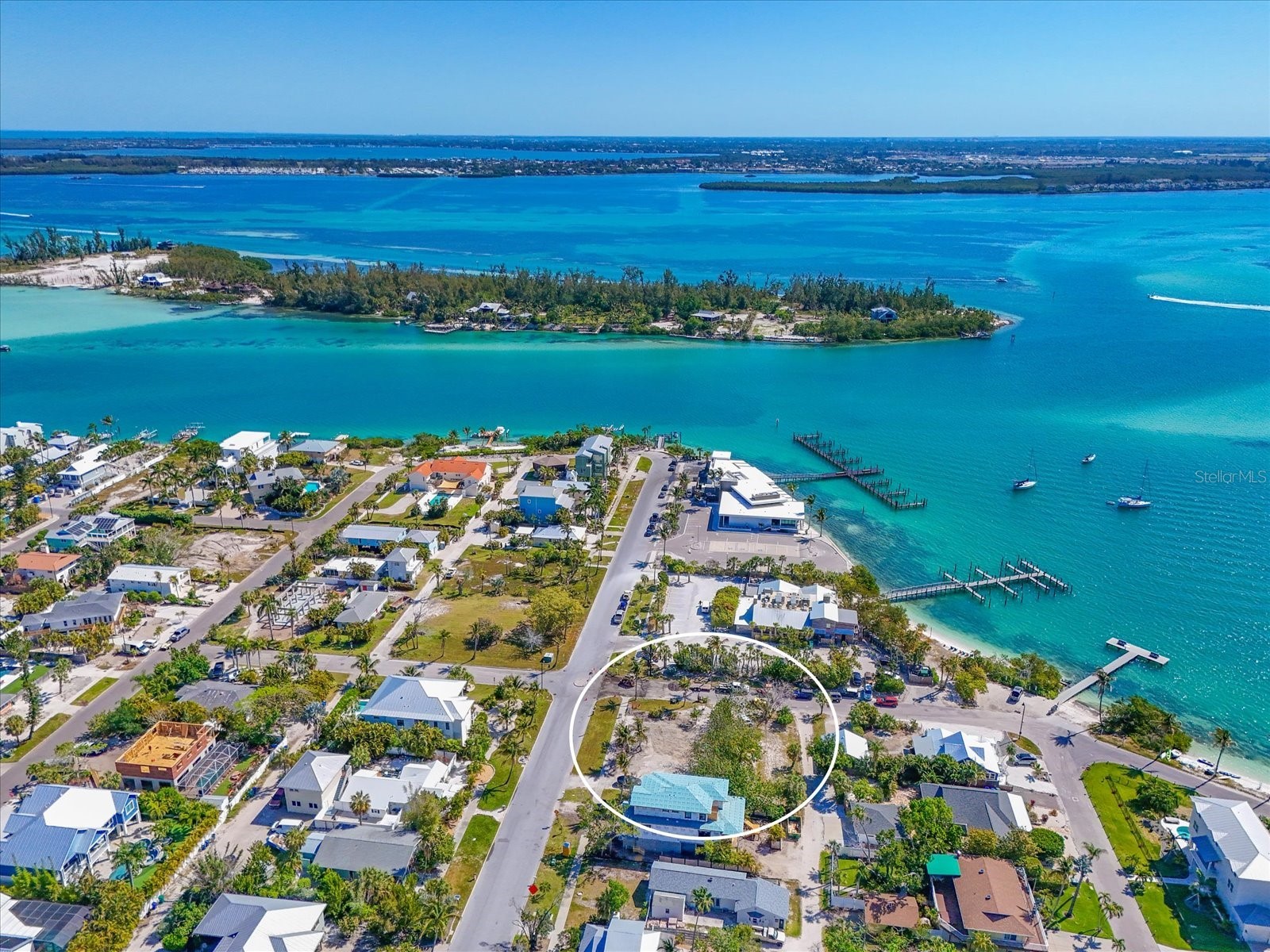 720 Broadway Street Longboat Key FL 34228 A4690381 image1