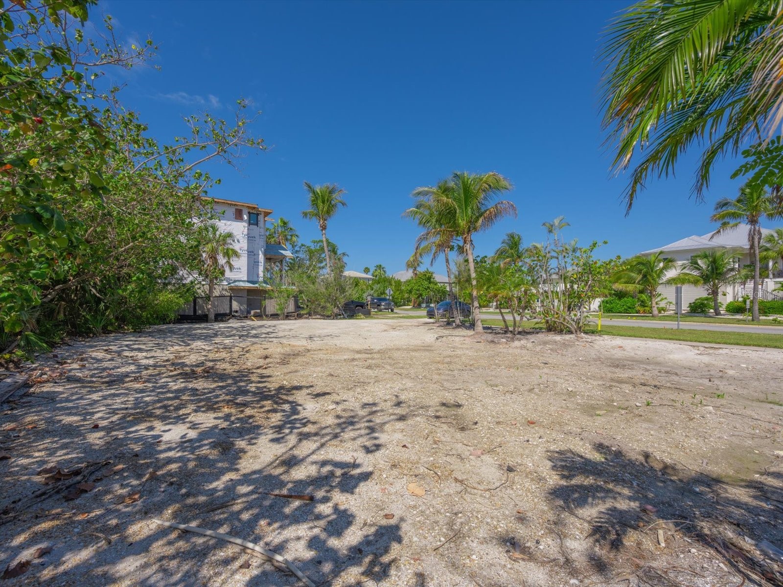 720 Broadway Street Longboat Key FL 34228 A4690381 image3
