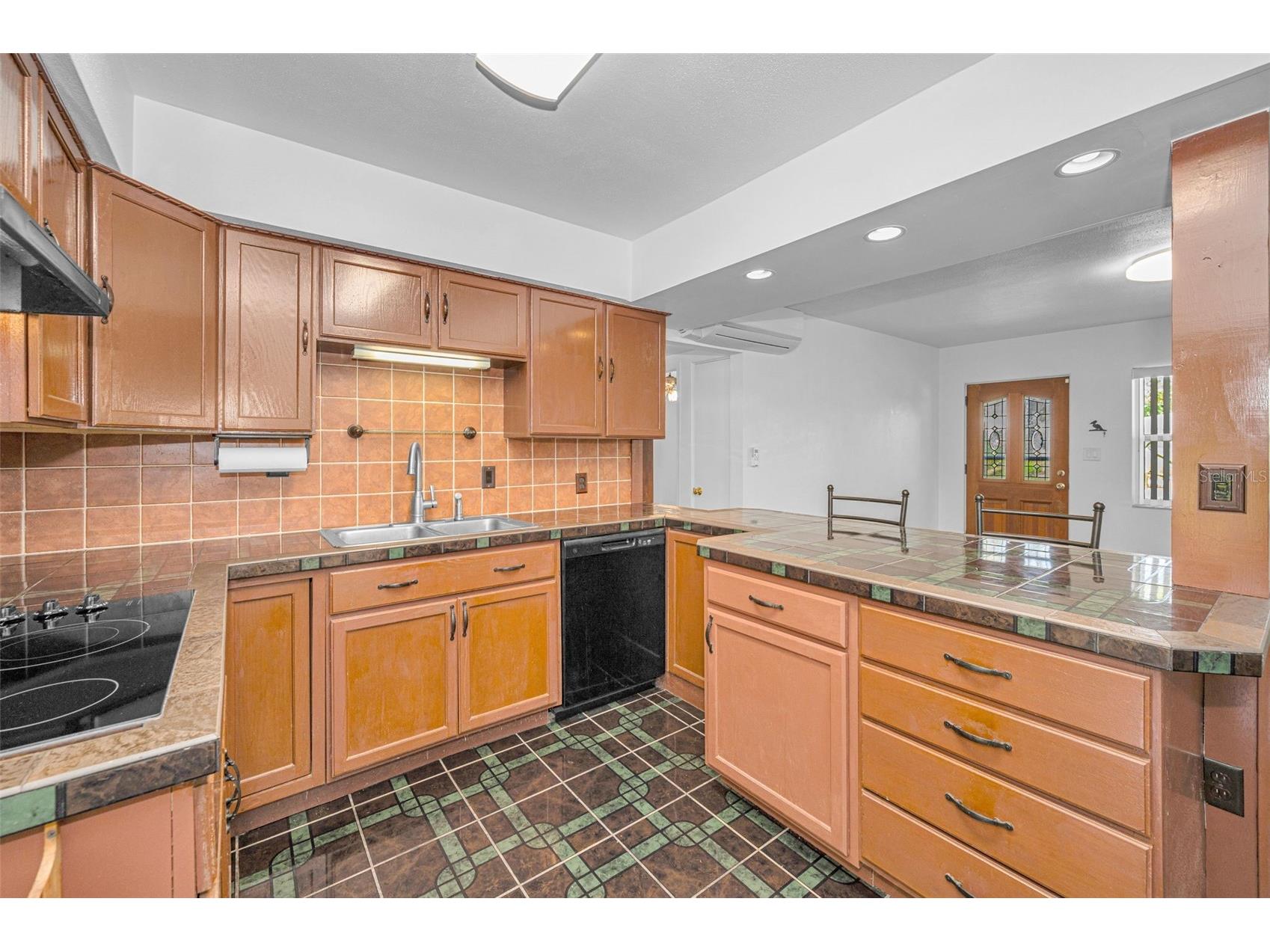 720 Bruce Avenue Clearwater Beach FL 33767 TB8512433 image15
