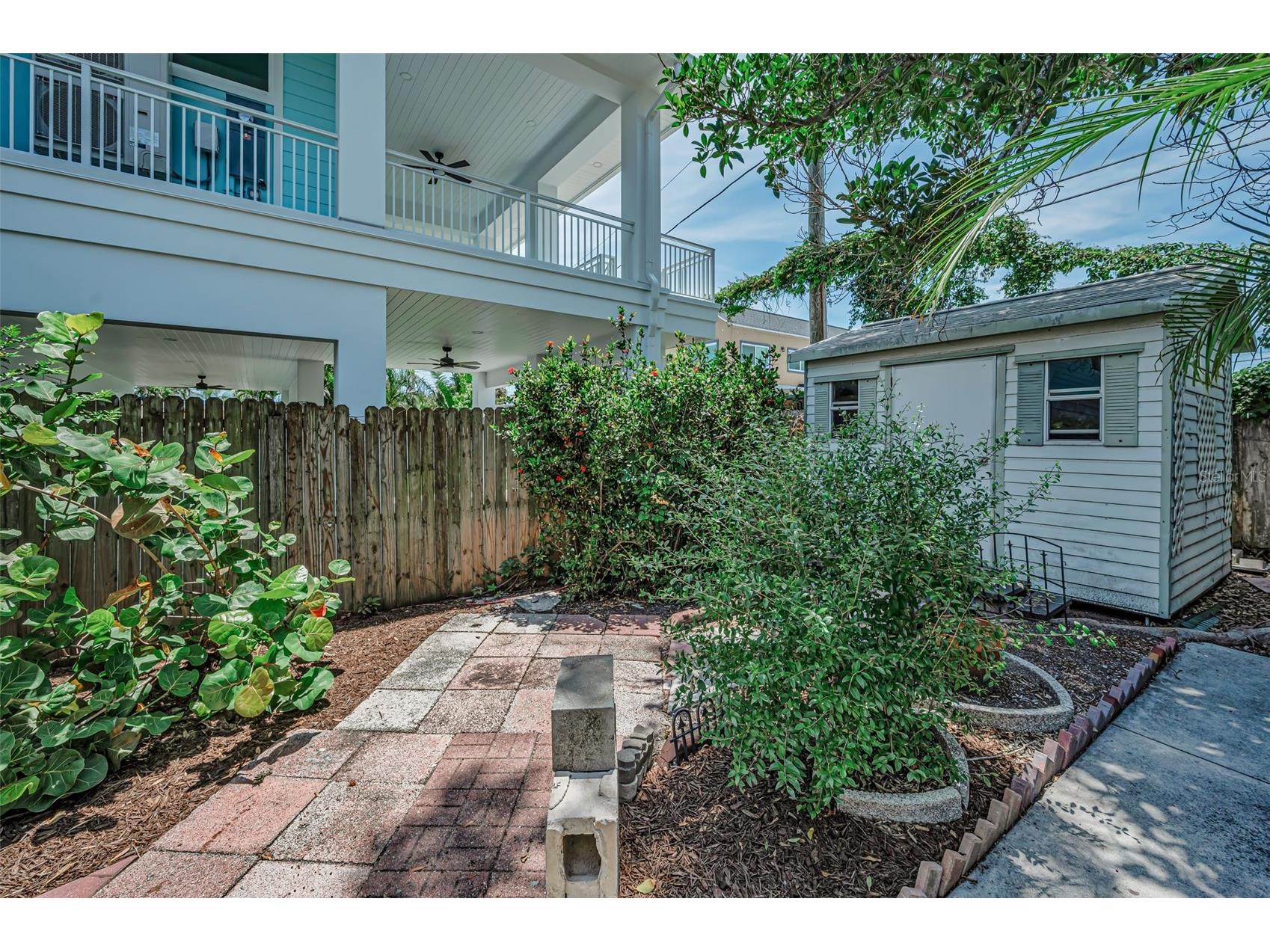 720 Bruce Avenue Clearwater Beach FL 33767 TB8512433 image48