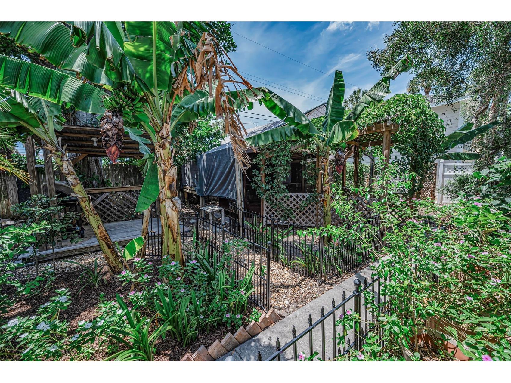 720 Bruce Avenue Clearwater Beach FL 33767 TB8512433 image51
