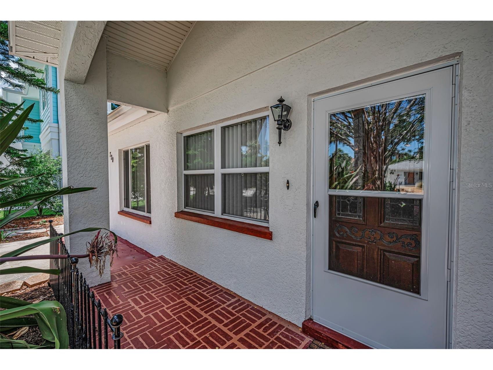 720 Bruce Avenue Clearwater Beach FL 33767 TB8512433 image8