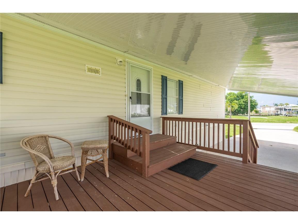 720 Dania Court Punta Gorda FL 33950 C7494609 image7