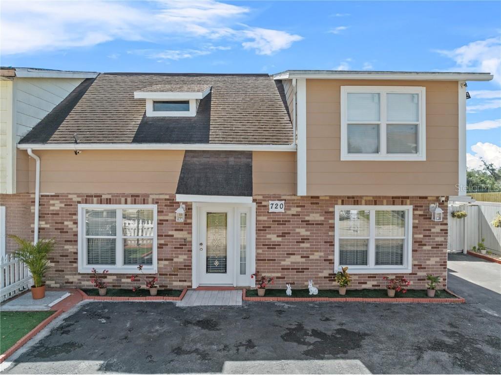 720 Gasparino Court Seffner FL 33584 TB8350971 image1