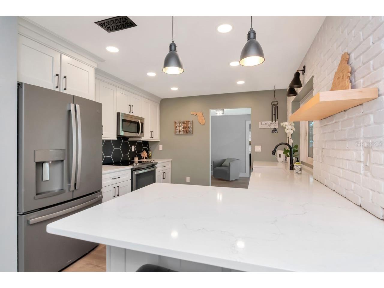 720 Hickory Lane Palm Harbor FL 34683 TB8479261 image16