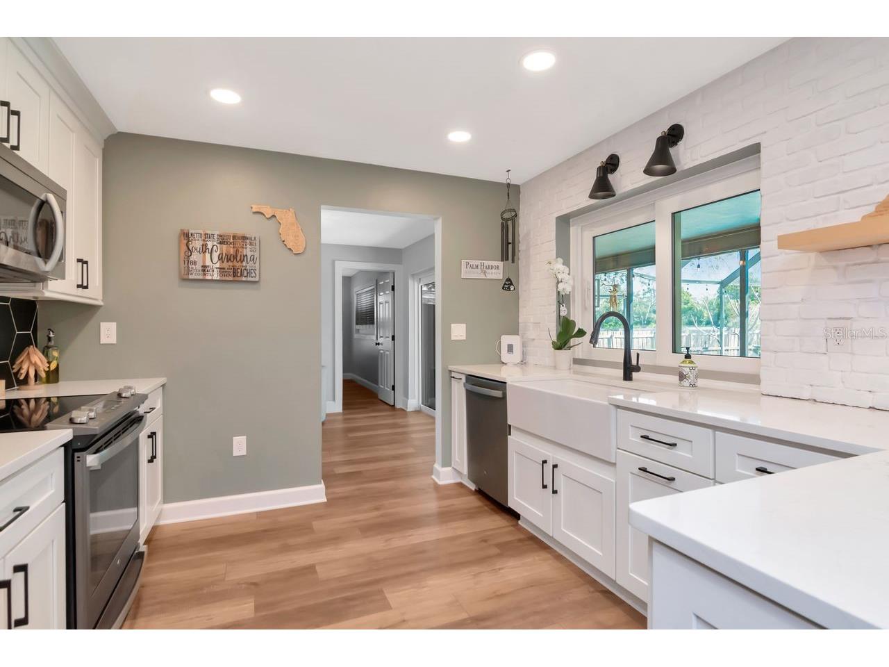 720 Hickory Lane Palm Harbor FL 34683 TB8479261 image18