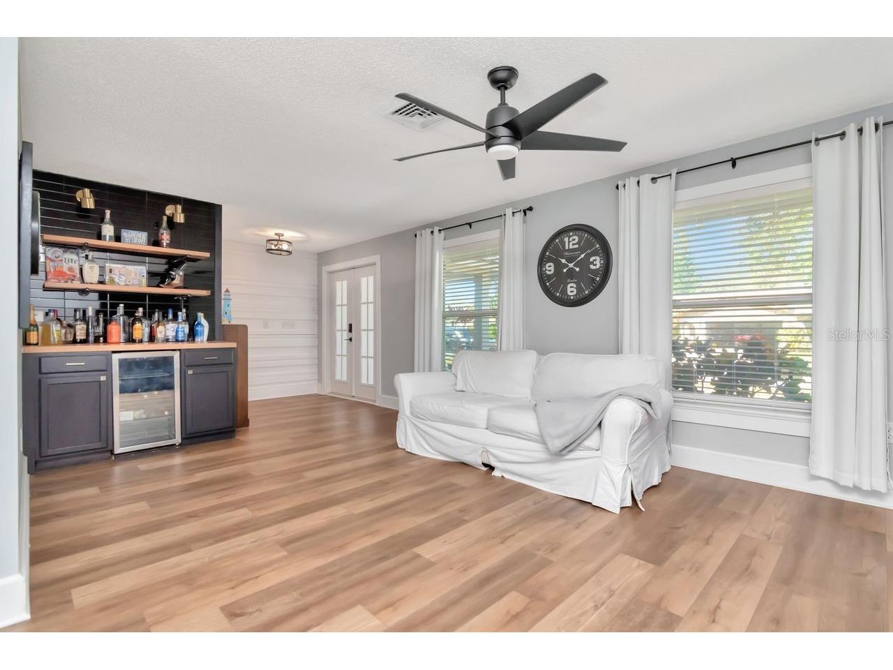 720 Hickory Lane Palm Harbor FL 34683 TB8479261 image3