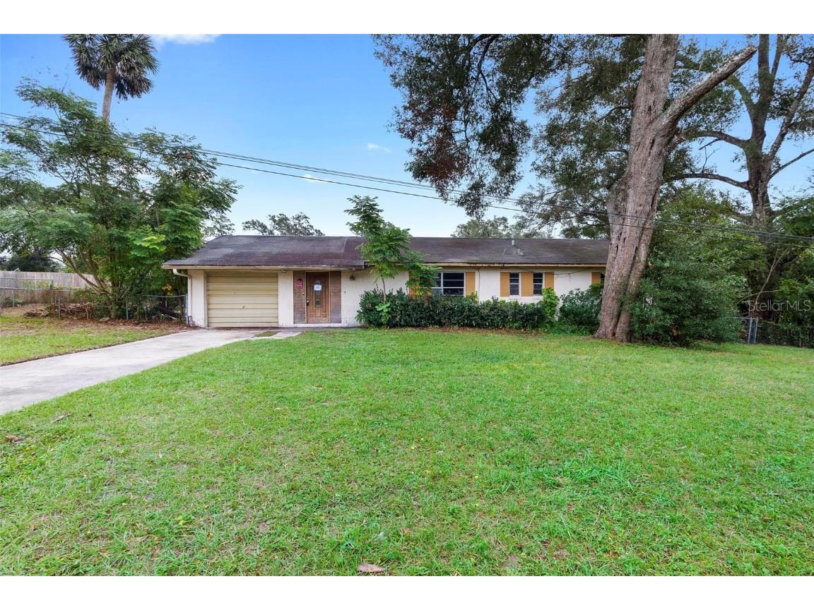 720 Jasmine Avenue Orange City FL 32763 V4938119 image1