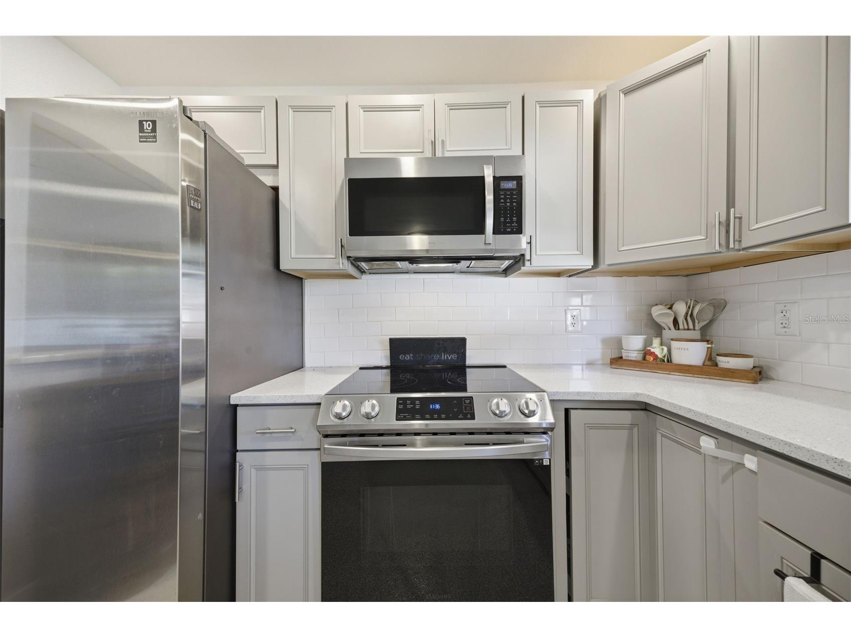 720 Locust Street Tarpon Springs FL 34689 TB8495829 image11
