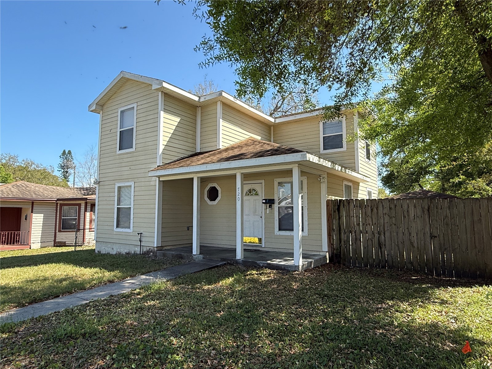 720 Newton Avenue S Saint Petersburg FL 33701 TB8487639 image1