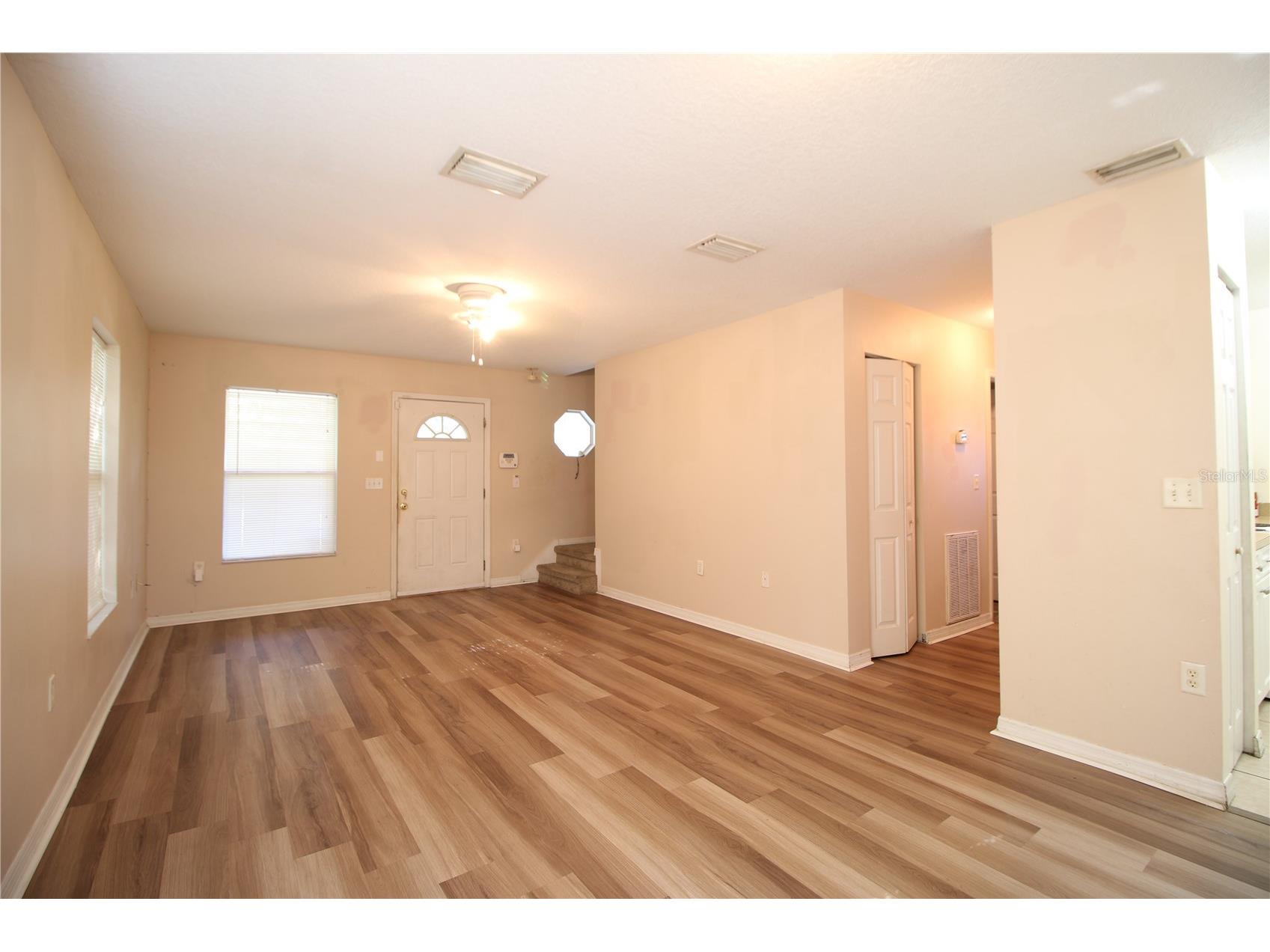 720 Newton Avenue S Saint Petersburg FL 33701 TB8487639 image2