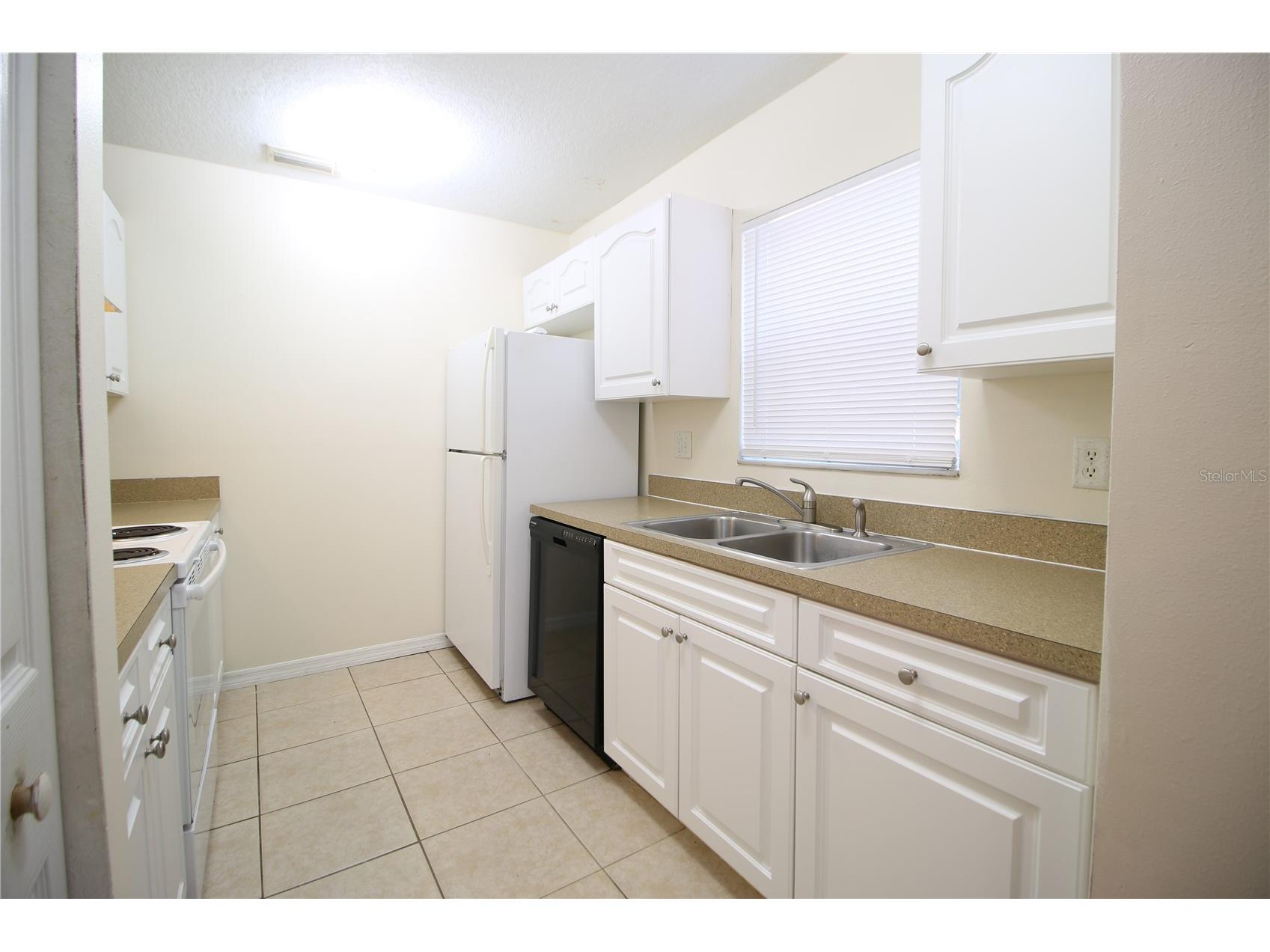 720 Newton Avenue S Saint Petersburg FL 33701 TB8487639 image5