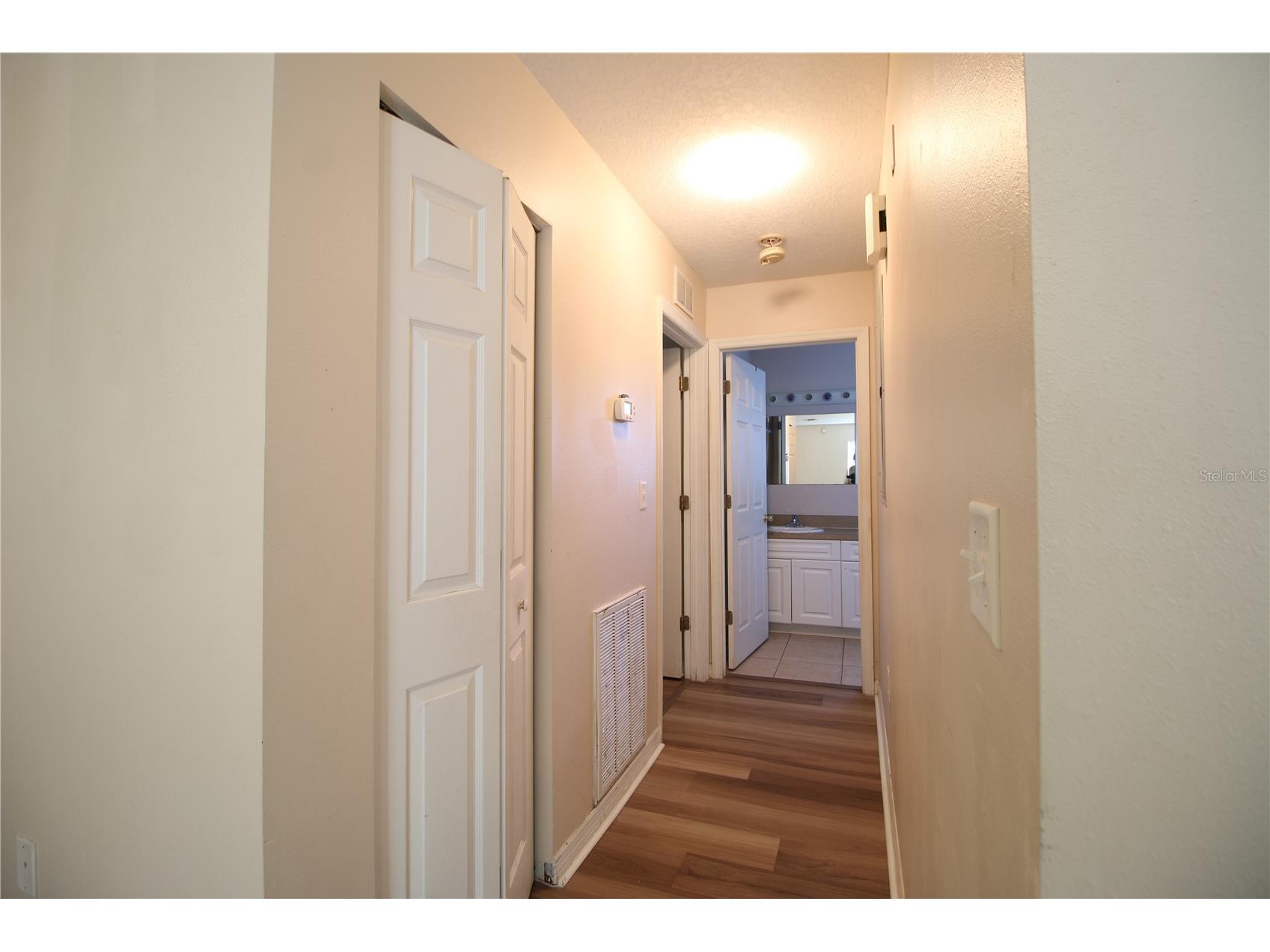 720 Newton Avenue S Saint Petersburg FL 33701 TB8487639 image7